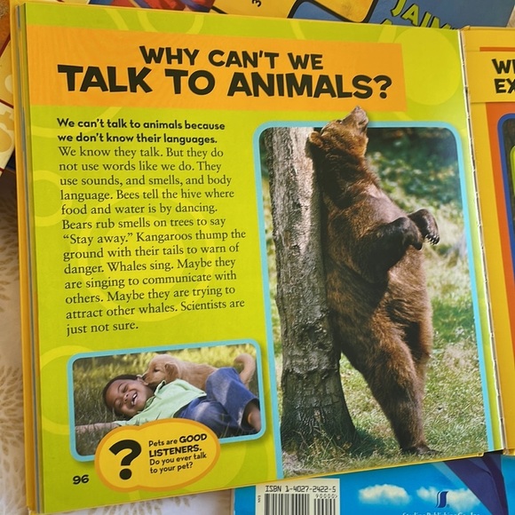 Kids books bundle - Picture 7 of 16